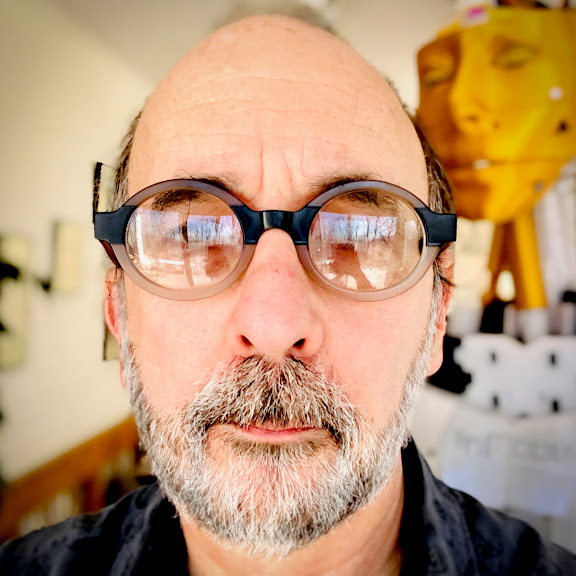 Paul Hodara, artist, maker and founder of NetWave Technologies
